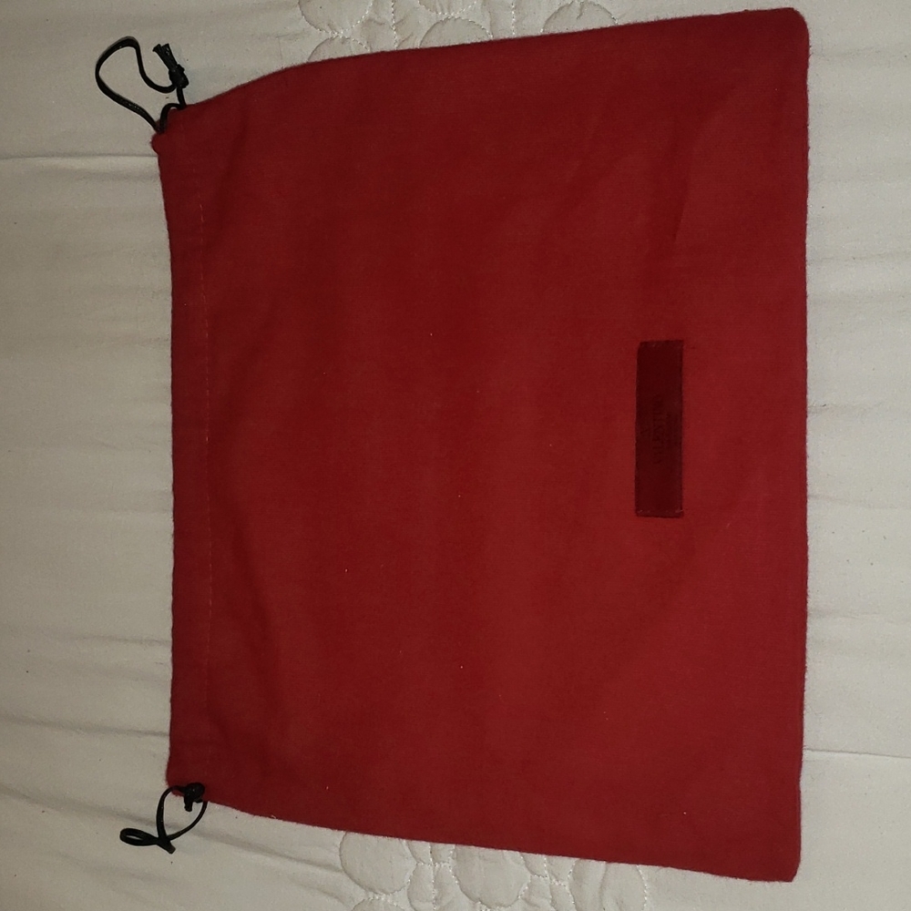 VALENTINO GARAVANI DUST BAG